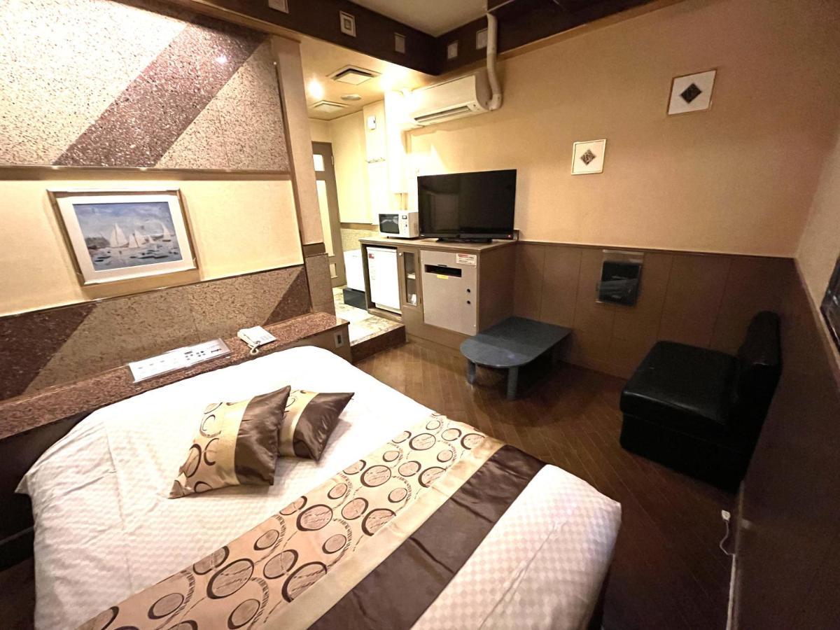 Hotel Crystal 大人専用 Tokio Exterior foto